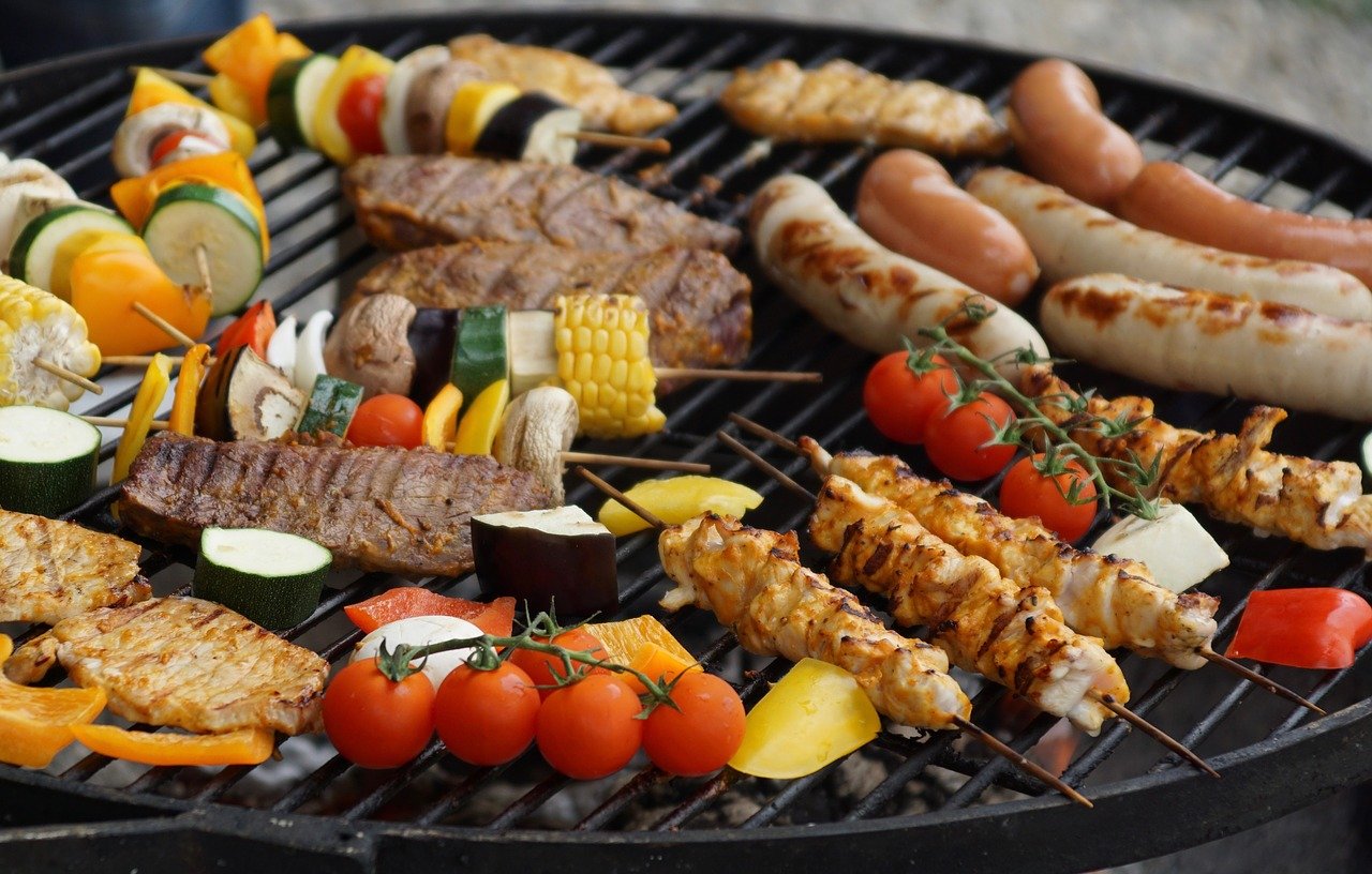 grilling, from the tablegrill, grilled meats-2491123.jpg